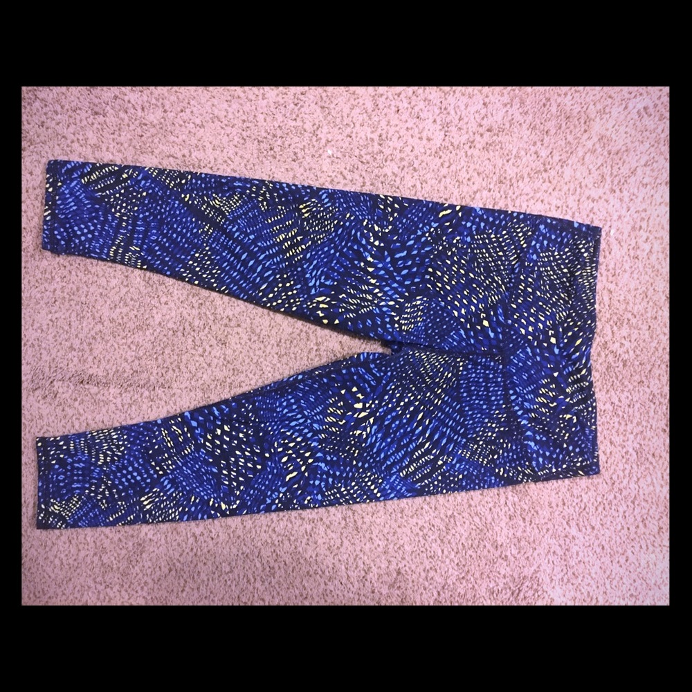 Fabletics Salar Capri size small